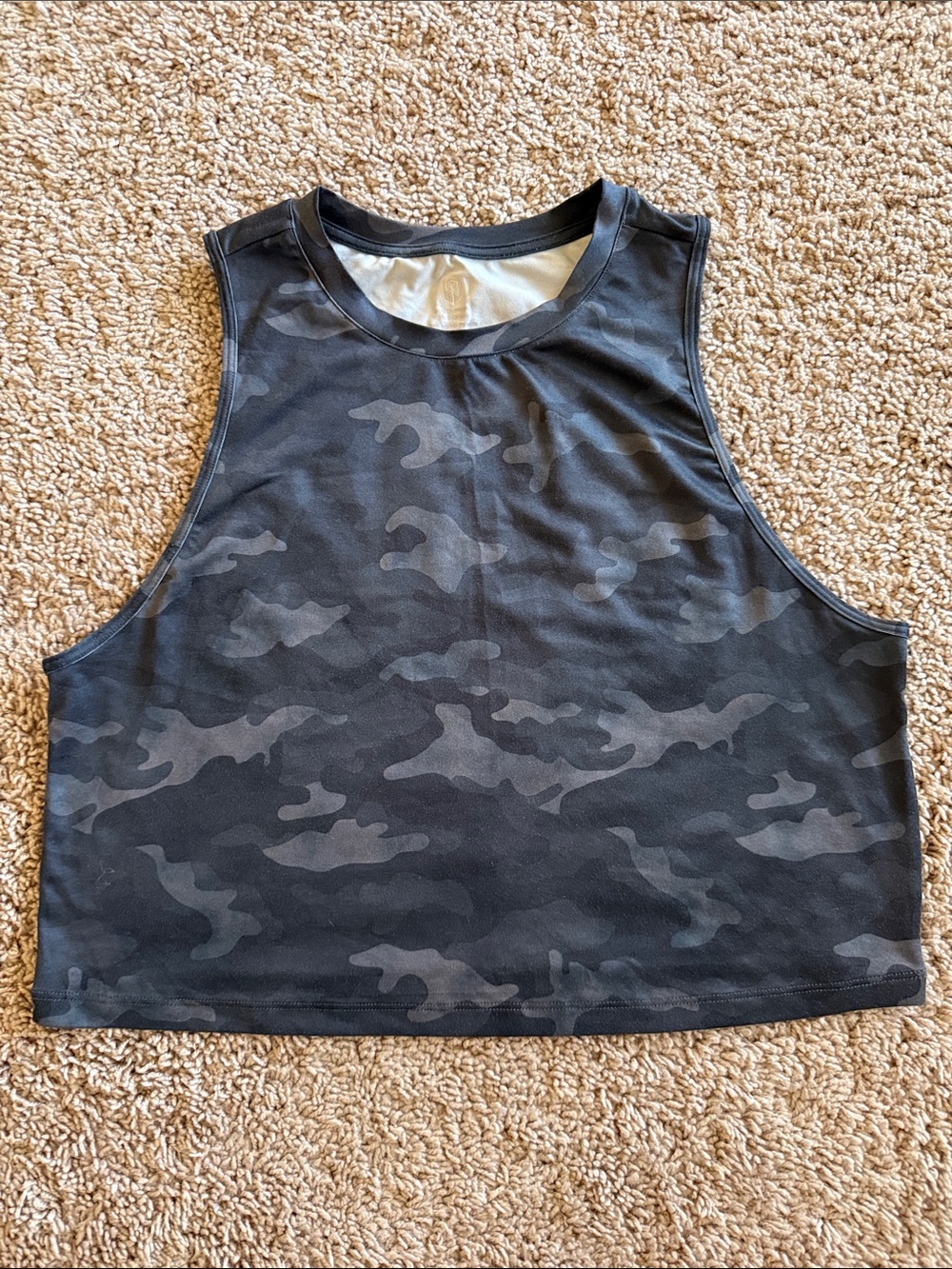 Born Primitive Dark Green/Black Camo Crop Tank Top Small